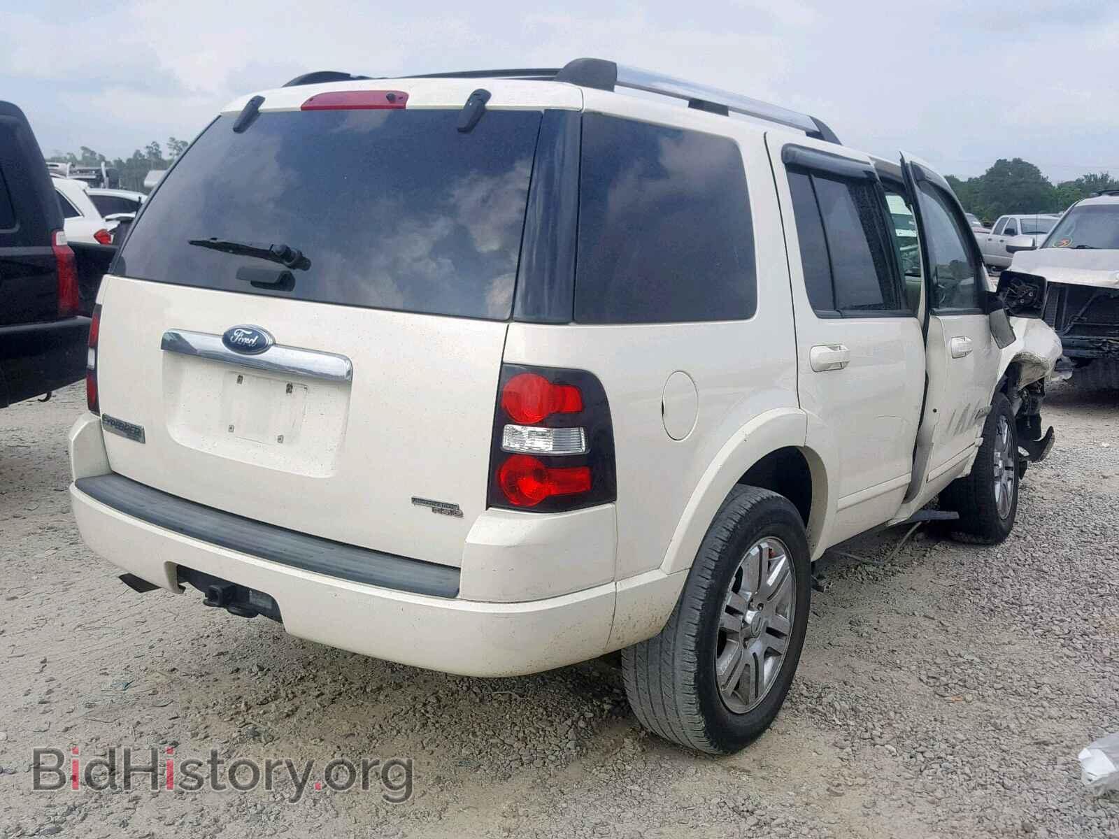 2007 FORD EXPLORER L - VIN: 1FMEU65E87UB43195 - Photo 4