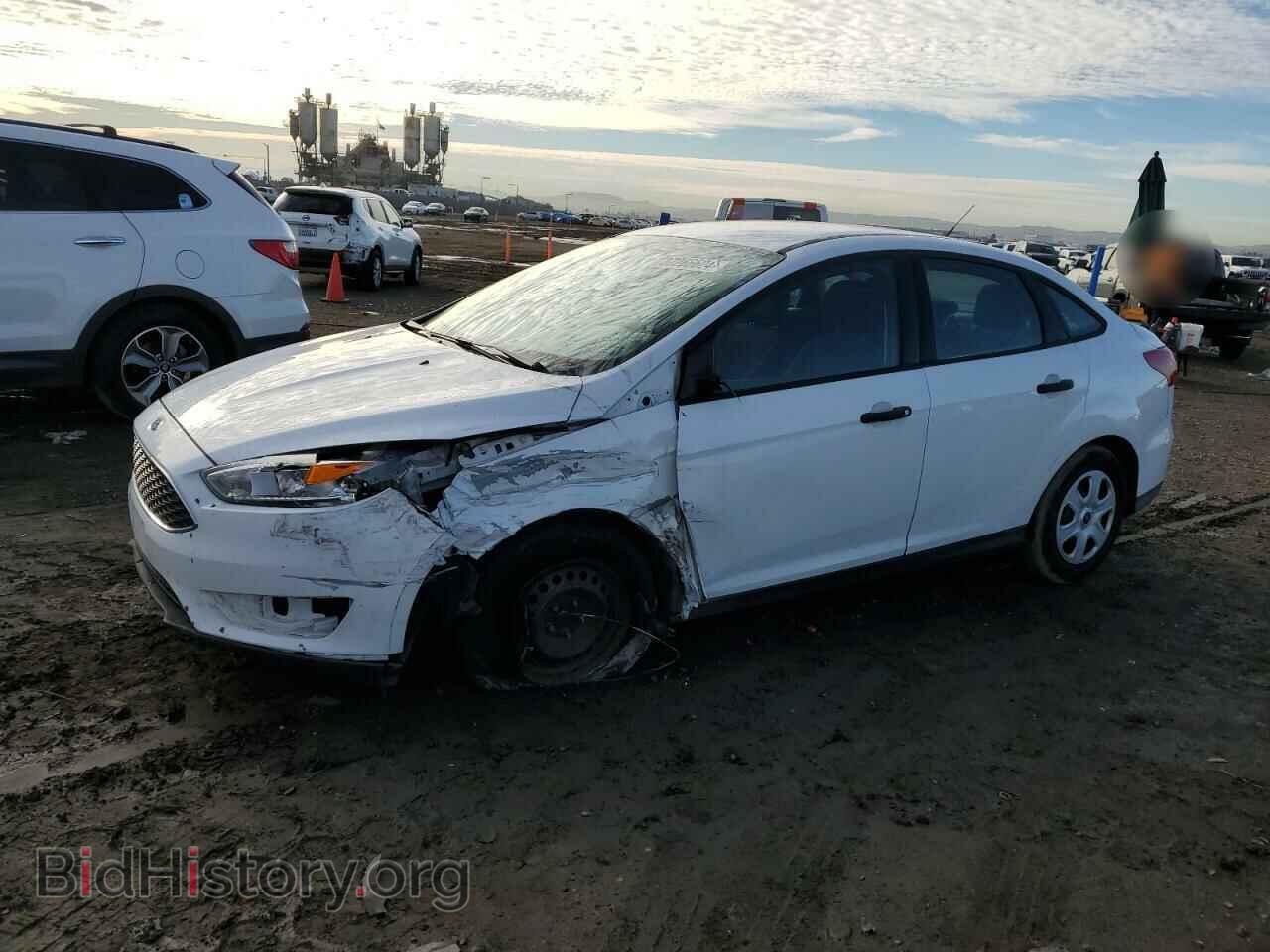 Фотография 1FADP3E27HL329125 - FORD FOCUS 2017