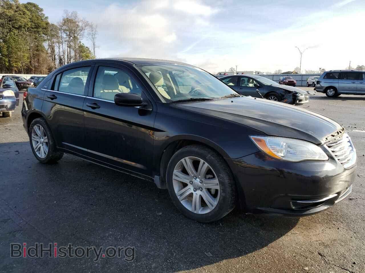2013 CHRYSLER 200 - VIN: 1C3CCBAB7DN761475 - Photo 4