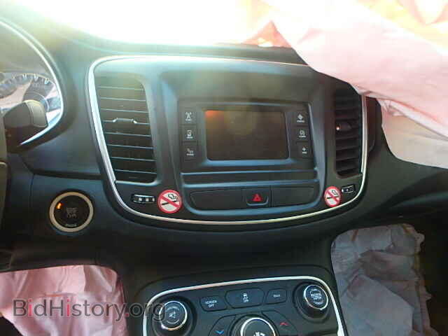 2015 CHRYSLER 200 - VIN: 1C3CCCAB2FN650034 - Photo 9