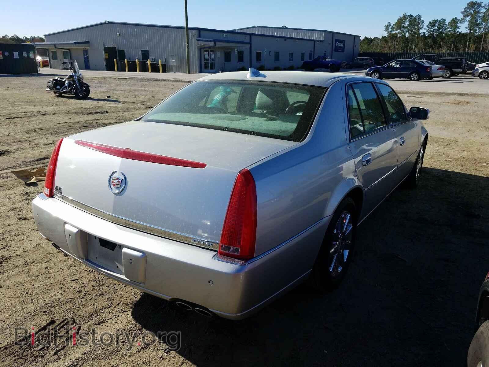 2011 CADILLAC DTS - VIN: 1G6KH5E69BU134516 - Фото 4