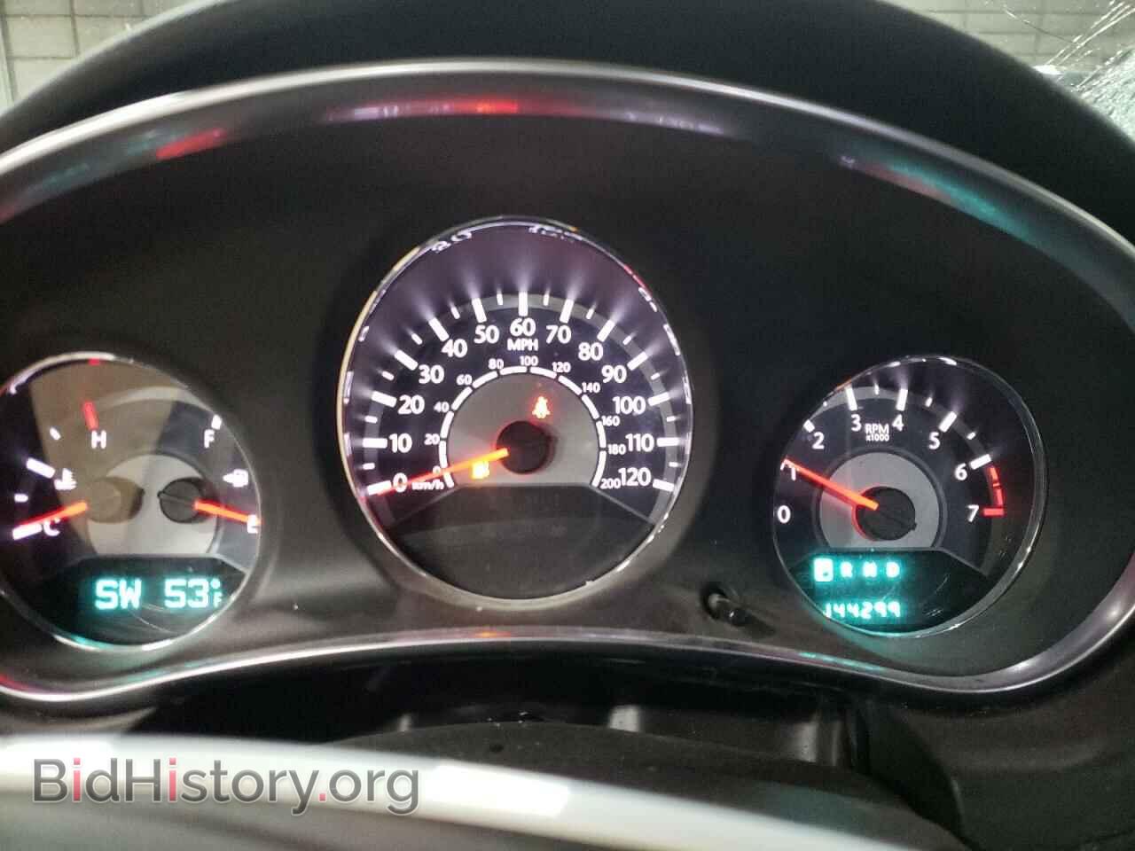 2011 CHRYSLER 200 - VIN: 1C3BC1FB7BN602516 - Фото 9