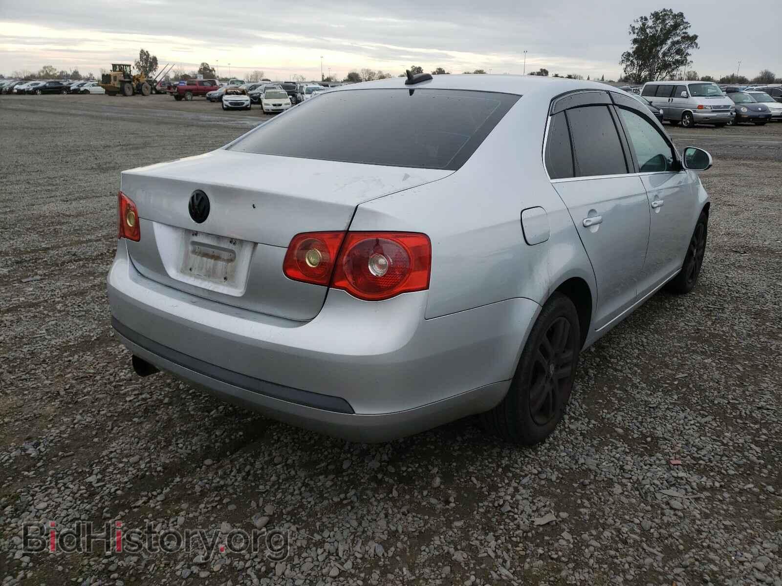 2006 VOLKSWAGEN JETTA - VIN: 3VWSF71K46M719528 - Фото 4