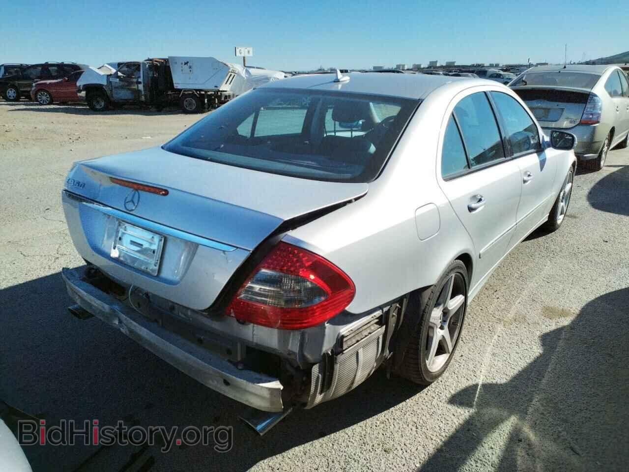 2009 MERCEDES-BENZ E-CLASS - VIN: WDBUF56X99B422687 - Фото 4