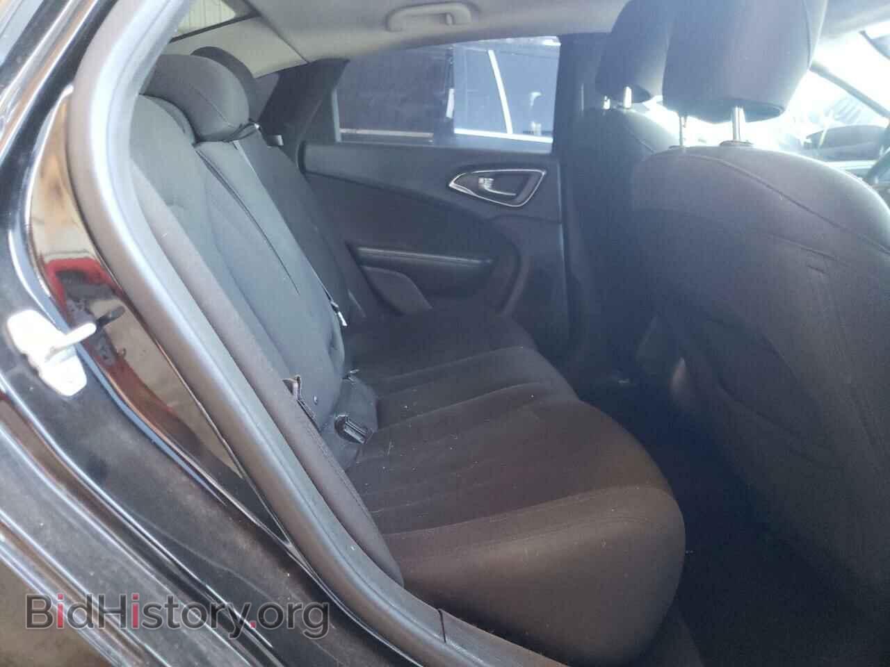 2015 CHRYSLER 200 - VIN: 1C3CCCAB7FN687743 - Фото 6