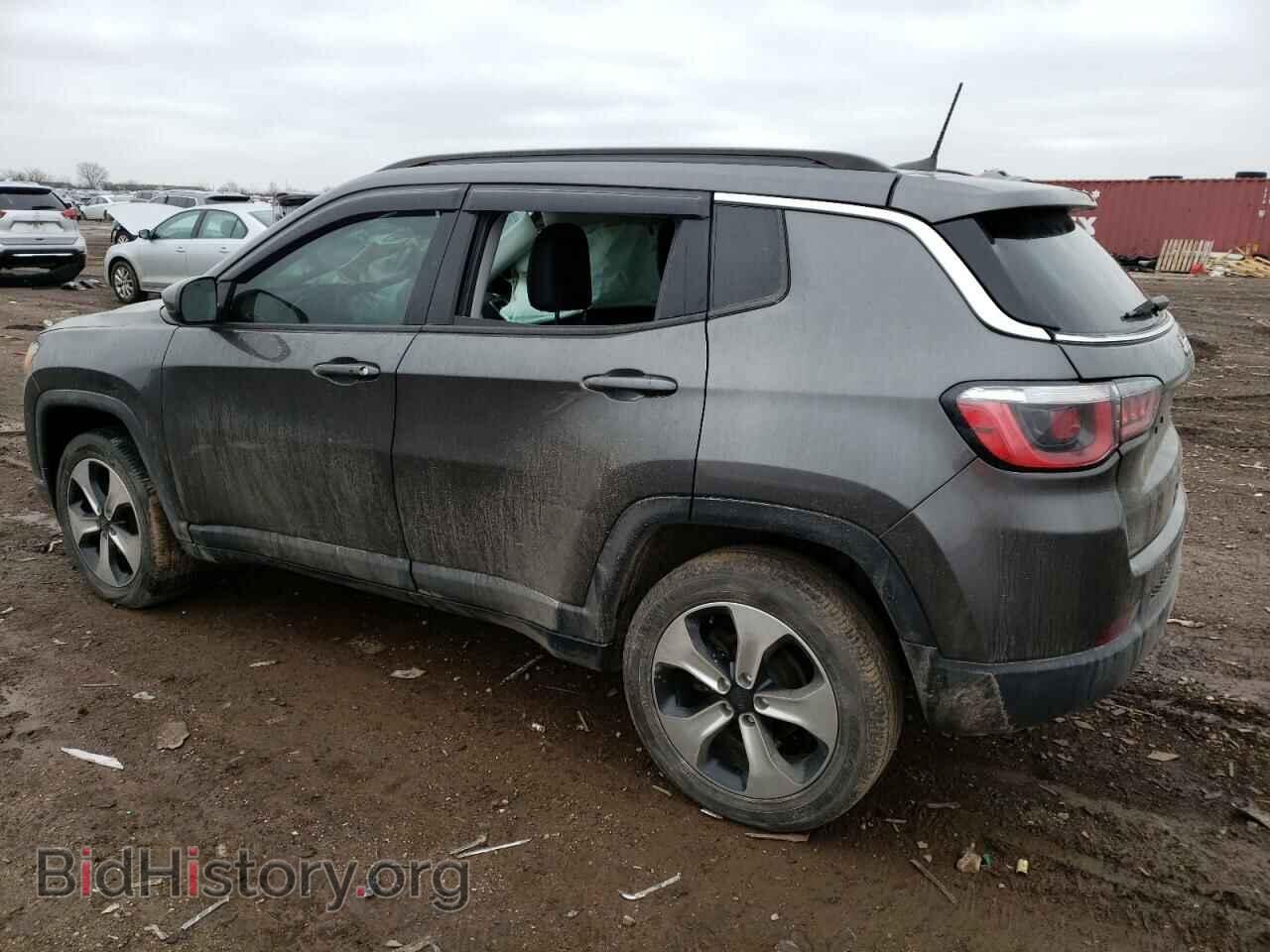 2018 JEEP COMPASS - VIN: 3C4NJDBBXJT132003 - Фото 2