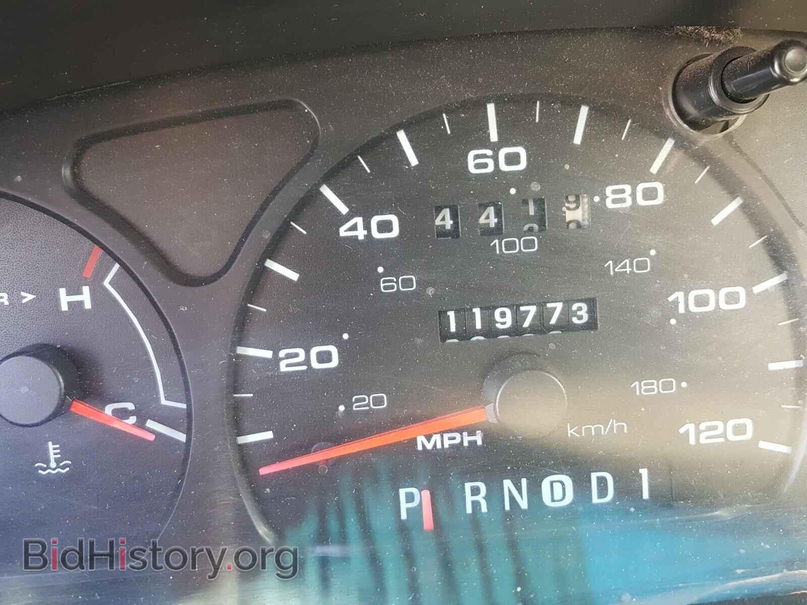 2002 FORD TAURUS - VIN: 1FAFP55U62A181929 - Photo 8