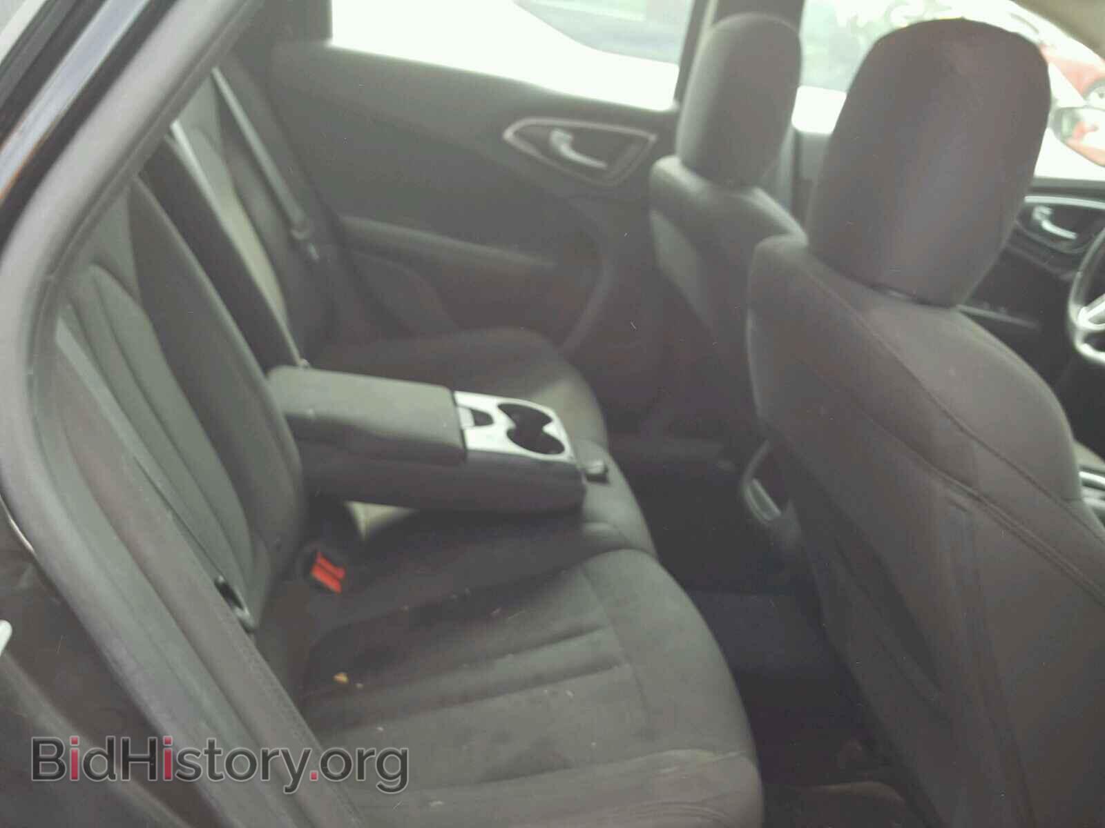 2015 CHRYSLER 200 - VIN: 1C3CCCAB1FN670744 - Photo 6
