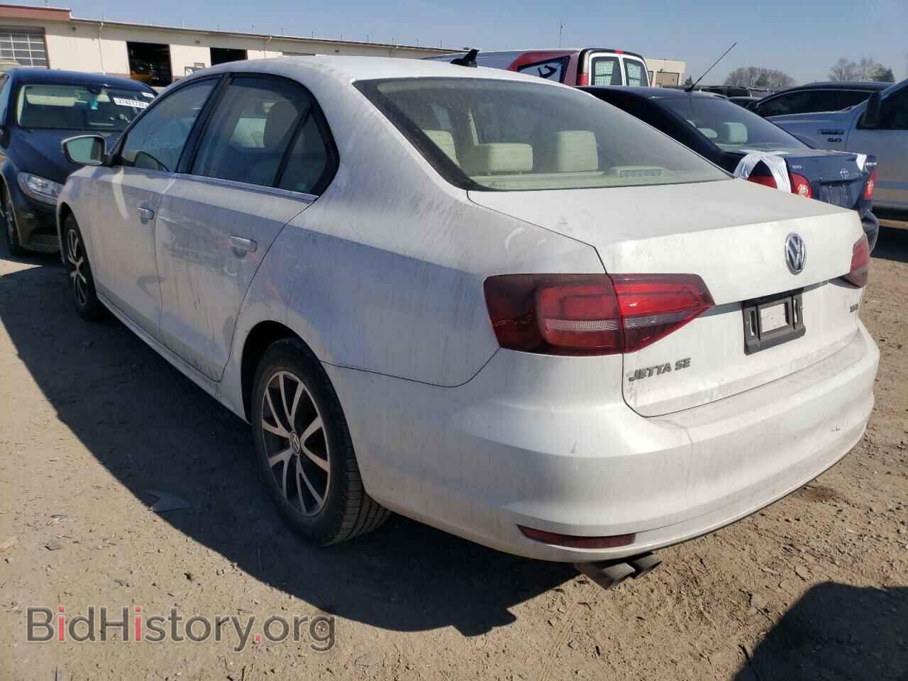 2017 VOLKSWAGEN JETTA - VIN: 3VWDB7AJ2HM399432 - Photo 3
