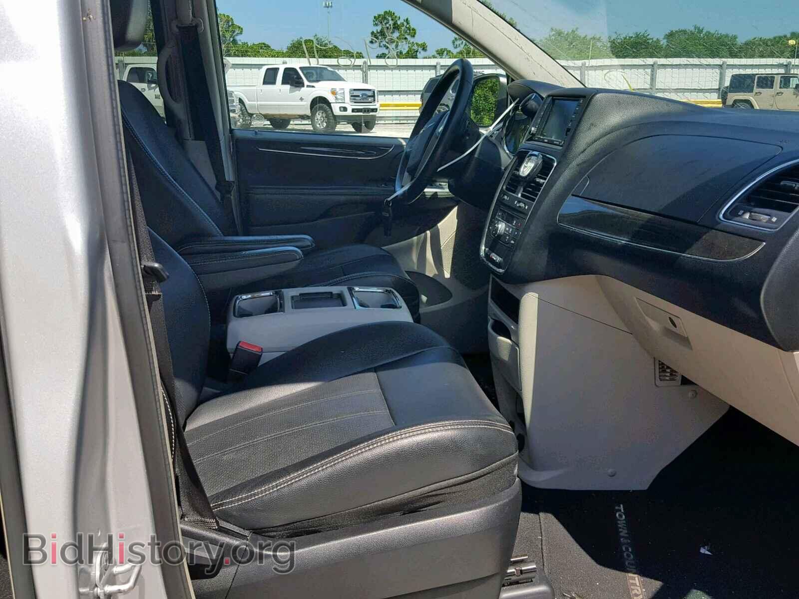 2012 CHRYSLER TOWN & COU - VIN: 2C4RC1BG8CR337640 - Фото 5