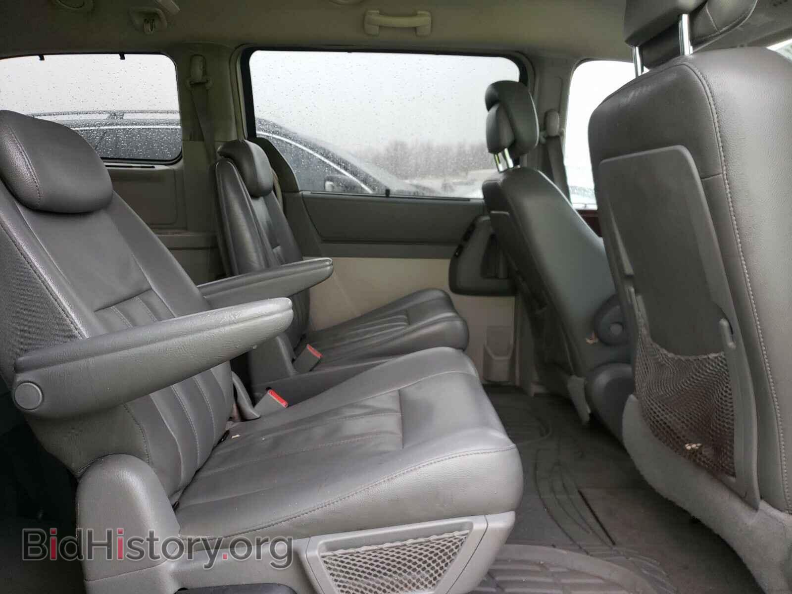 2010 CHRYSLER MINIVAN - VIN: 2A4RR5D13AR368767 - Фото 6