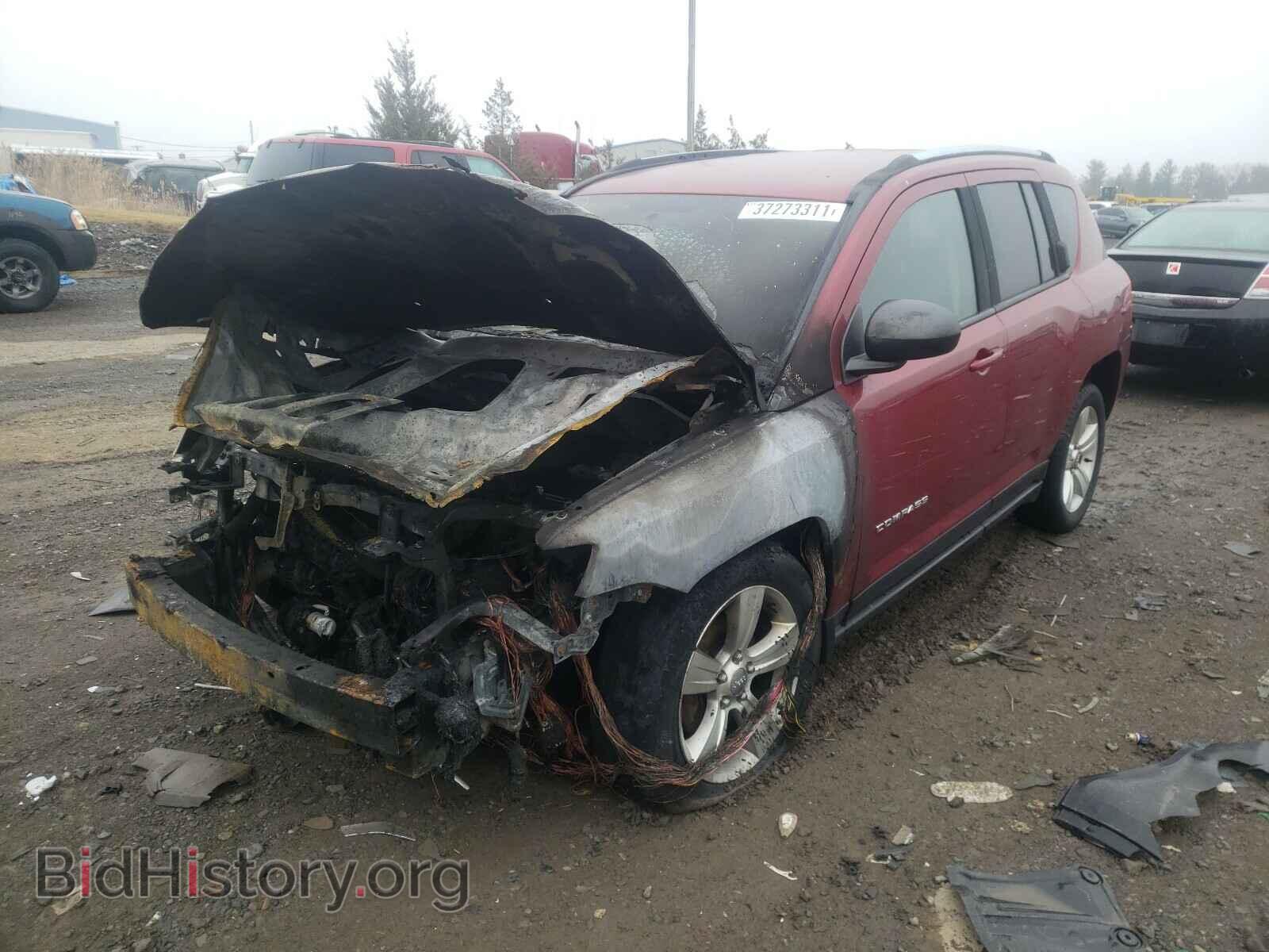 2013 JEEP COMPASS - VIN: 1C4NJDBB0DD245498 - Photo 2