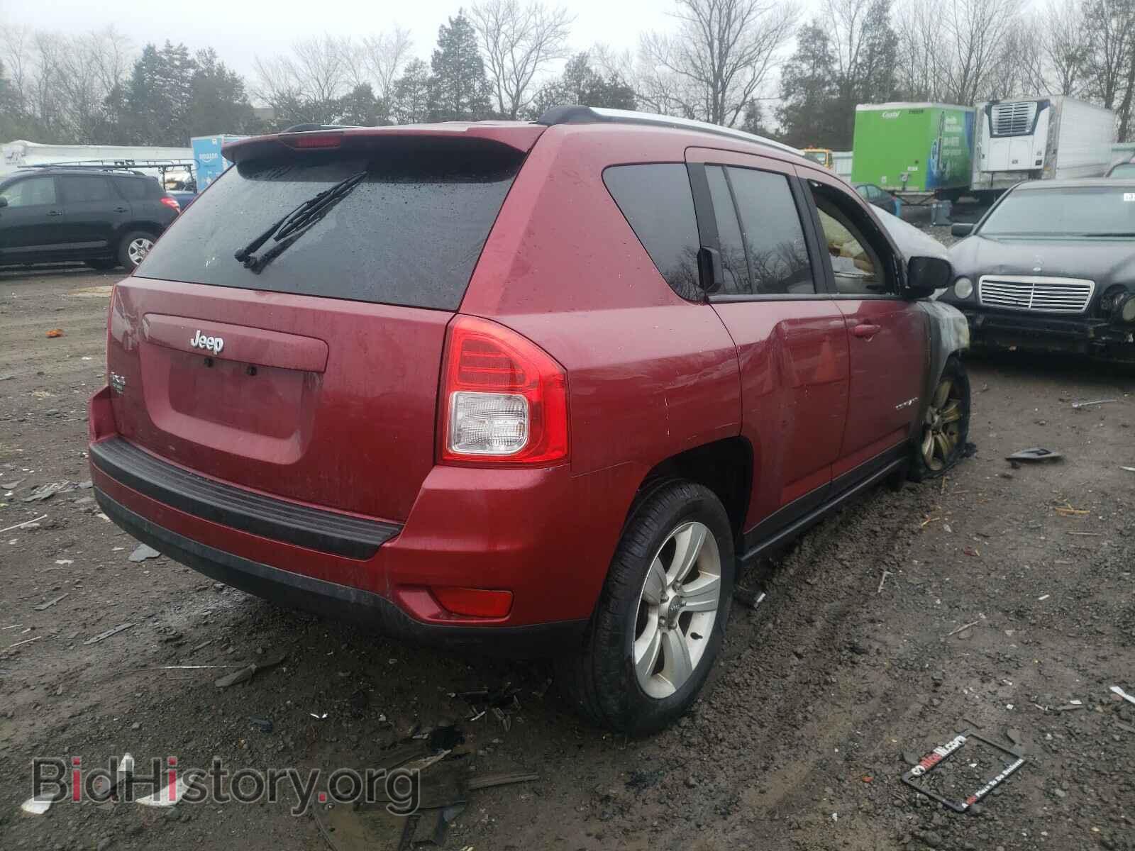 2013 JEEP COMPASS - VIN: 1C4NJDBB0DD245498 - Photo 4