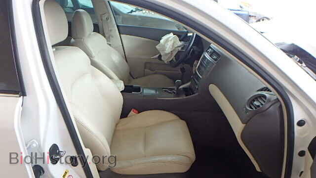 2010 LEXUS IS250 - VIN: JTHBF5C29A5112865 - Фото 5