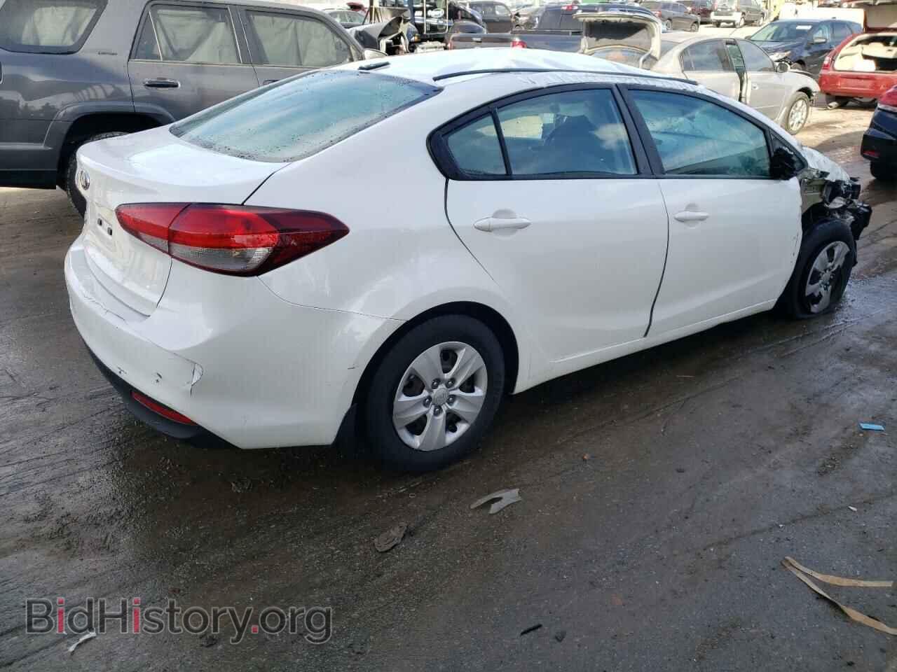 2017 KIA FORTE - VIN: 3KPFL4A71HE010205 - Фото 3