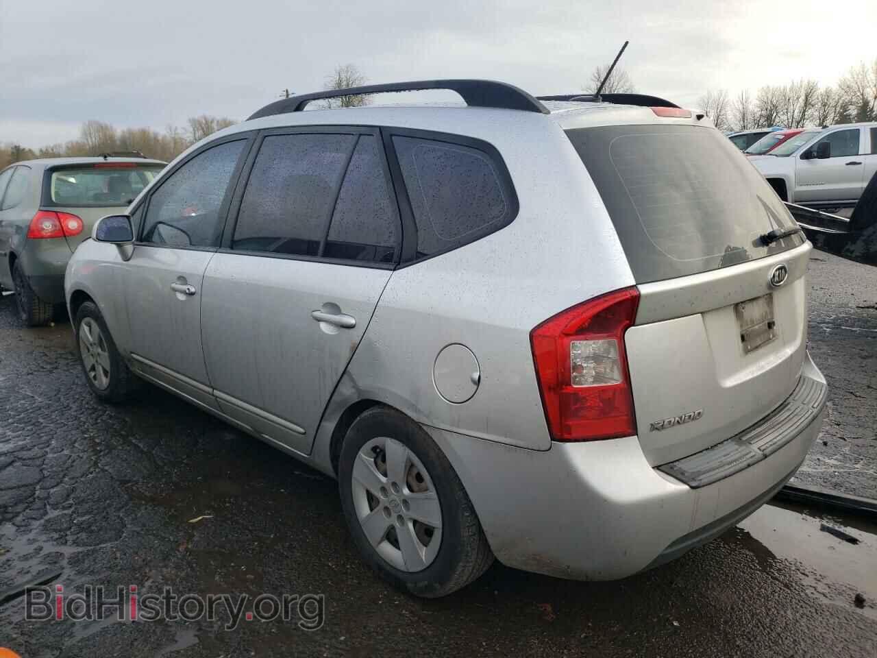 2009 KIA RONDO - VIN: KNAFG529197273352 - Фото 2