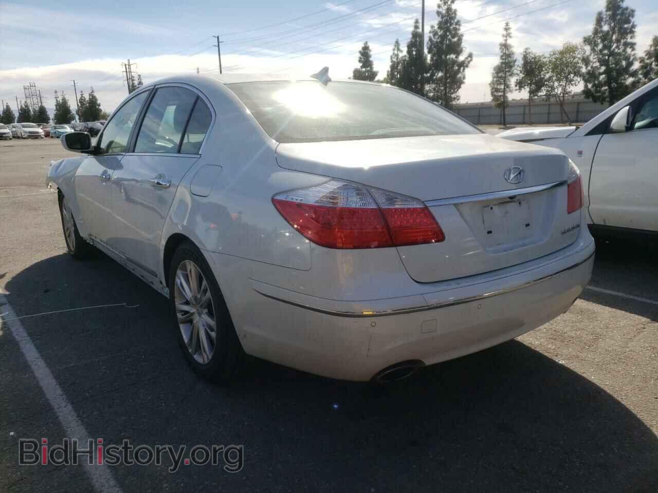 2010 HYUNDAI GENESIS - VIN: KMHGC4DF3AU100367 - Фото 3