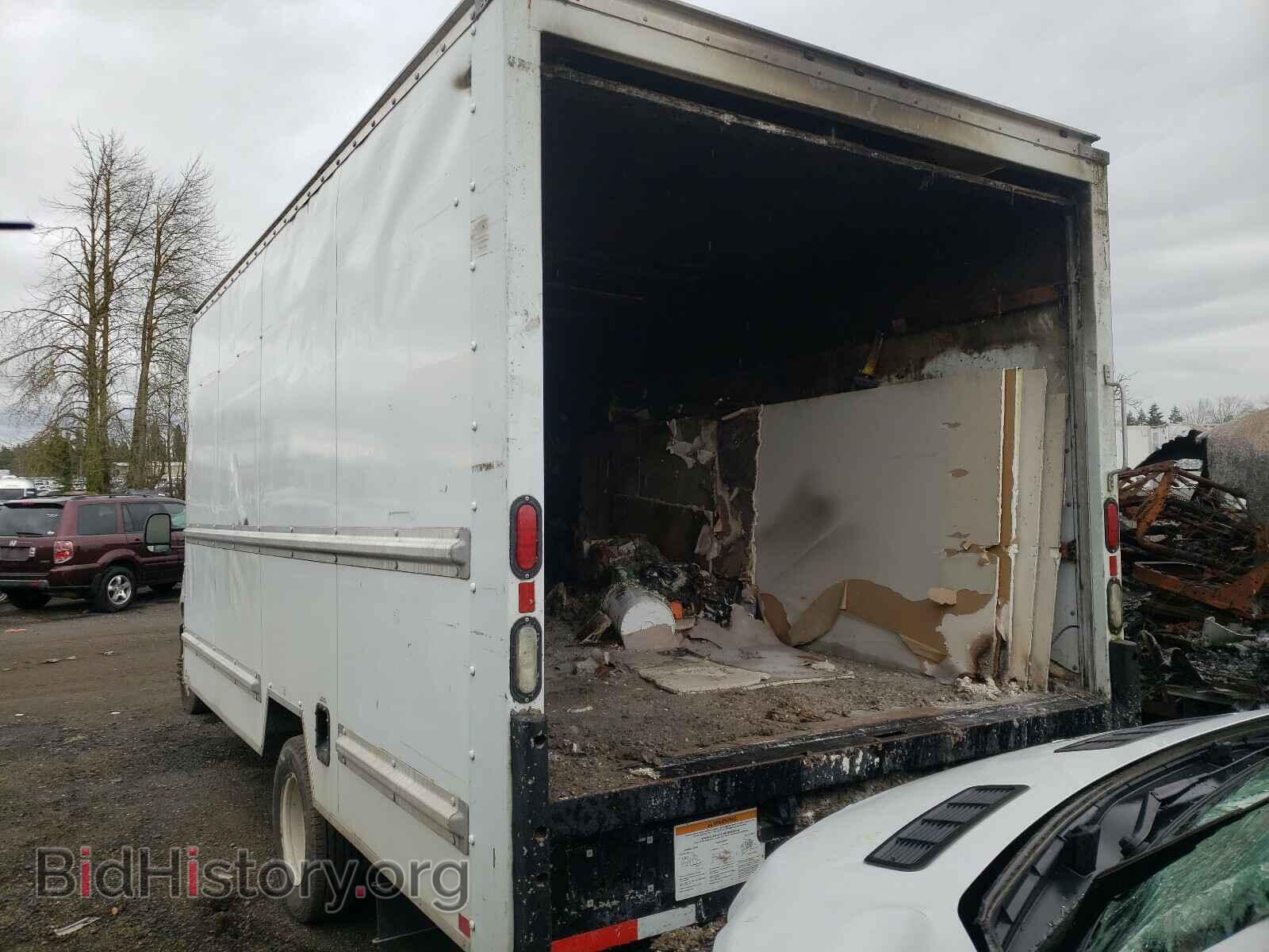 2015 FORD ECONOLINE - VIN: 1FDWE3FS0FDA18307 - Photo 3