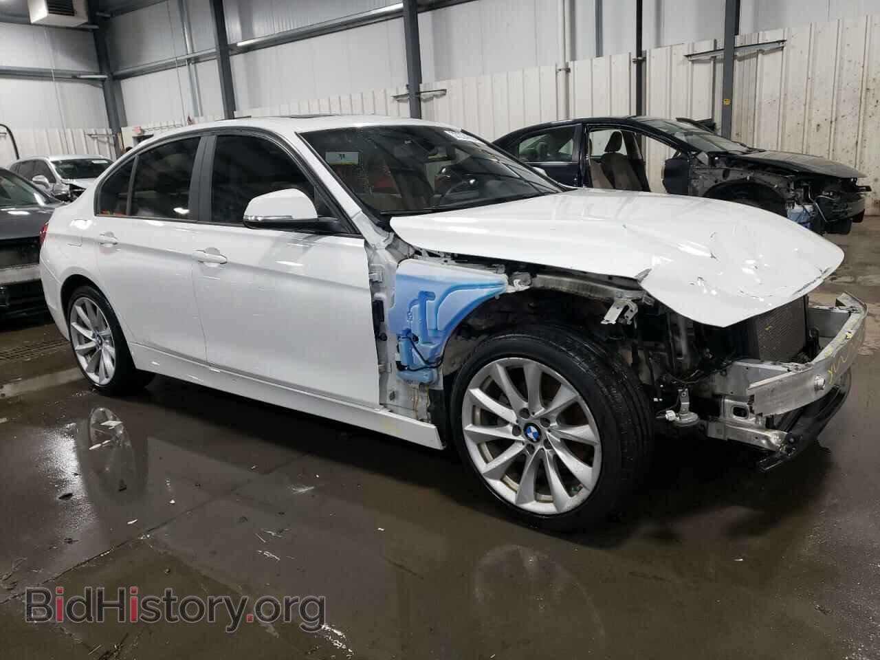 2016 BMW 3 SERIES - VIN: WBA8E5G58GNU21901 - Фото 4