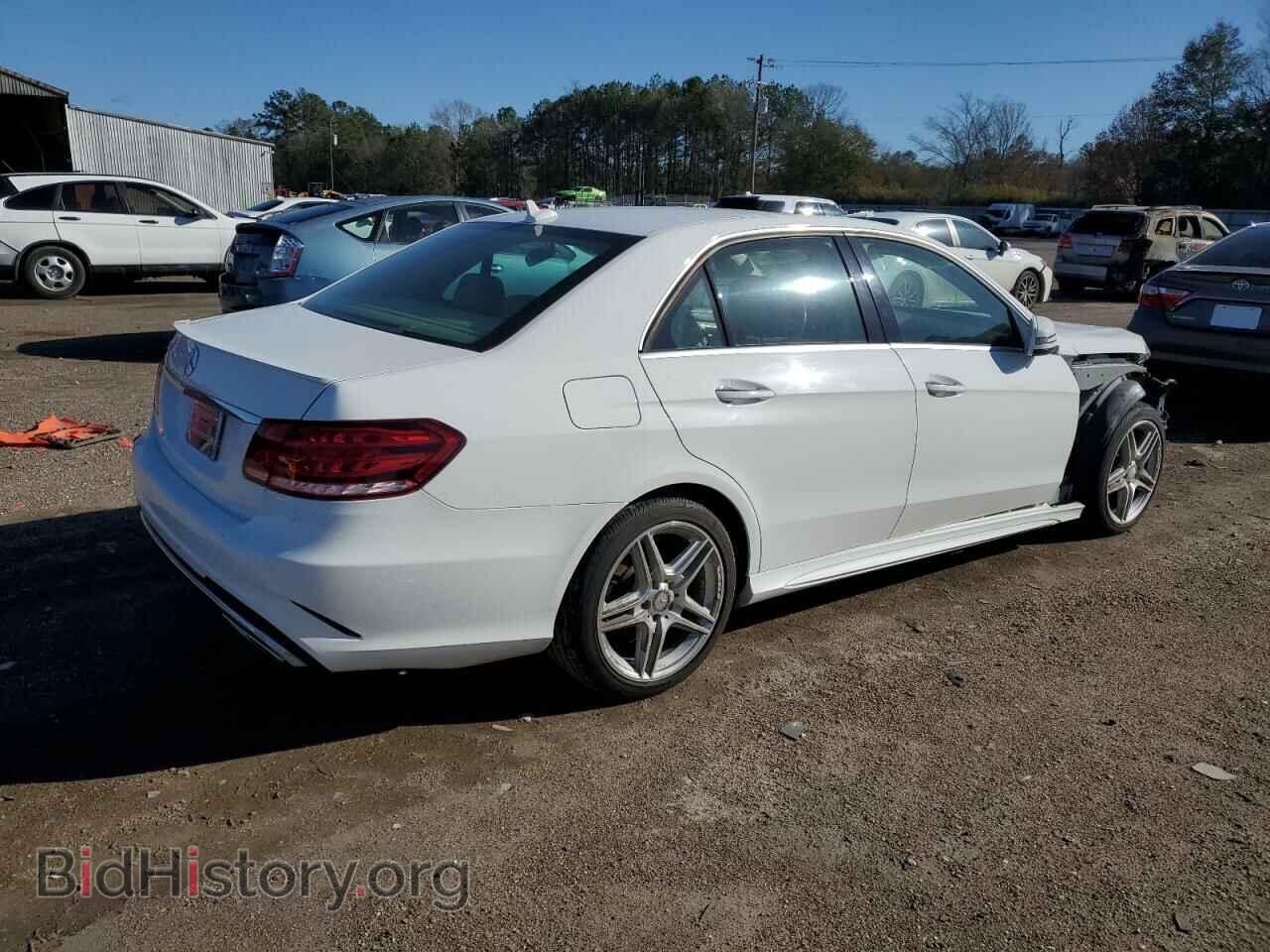 2014 MERCEDES-BENZ E-CLASS - VIN: WDDHF5KB3EA838558 - Фото 3