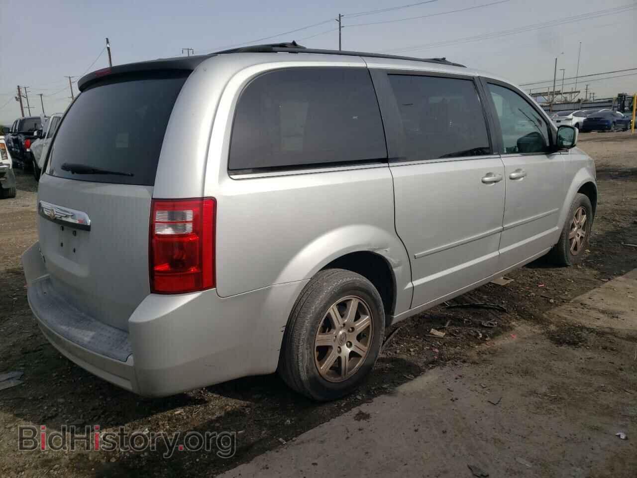 2008 CHRYSLER MINIVAN - VIN: 2A8HR54P58R725536 - Фото 3