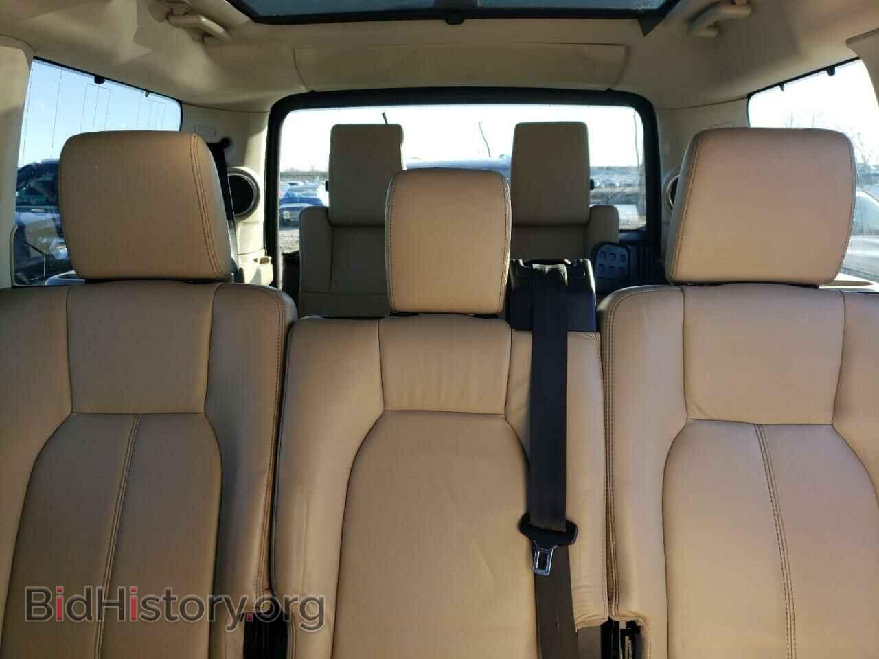 2011 LAND ROVER LR4 - VIN: SALAK2D46BA588970 - Фото 10