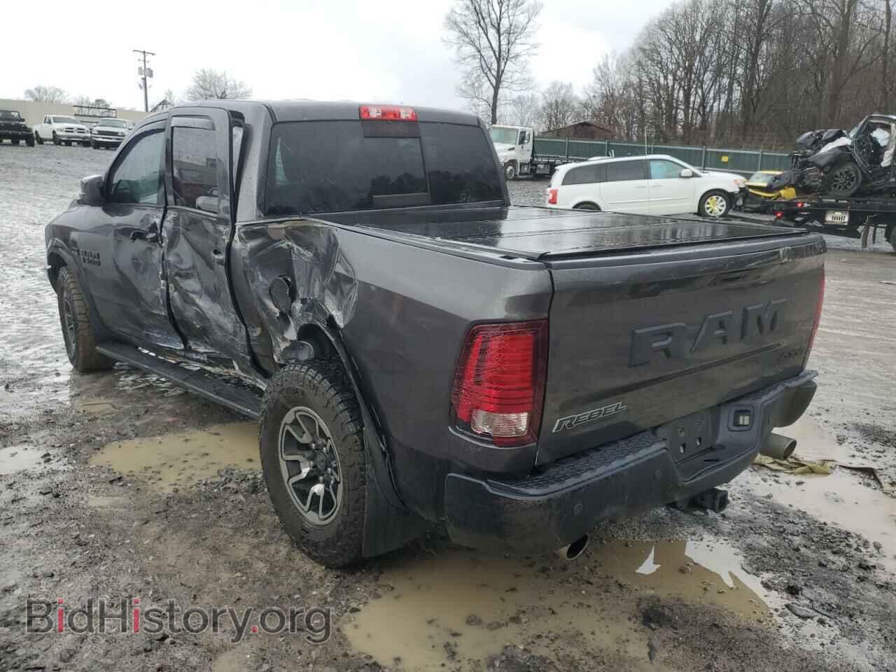 2017 RAM 1500 - VIN: 1C6RR7YT2HS862101 - Photo 2