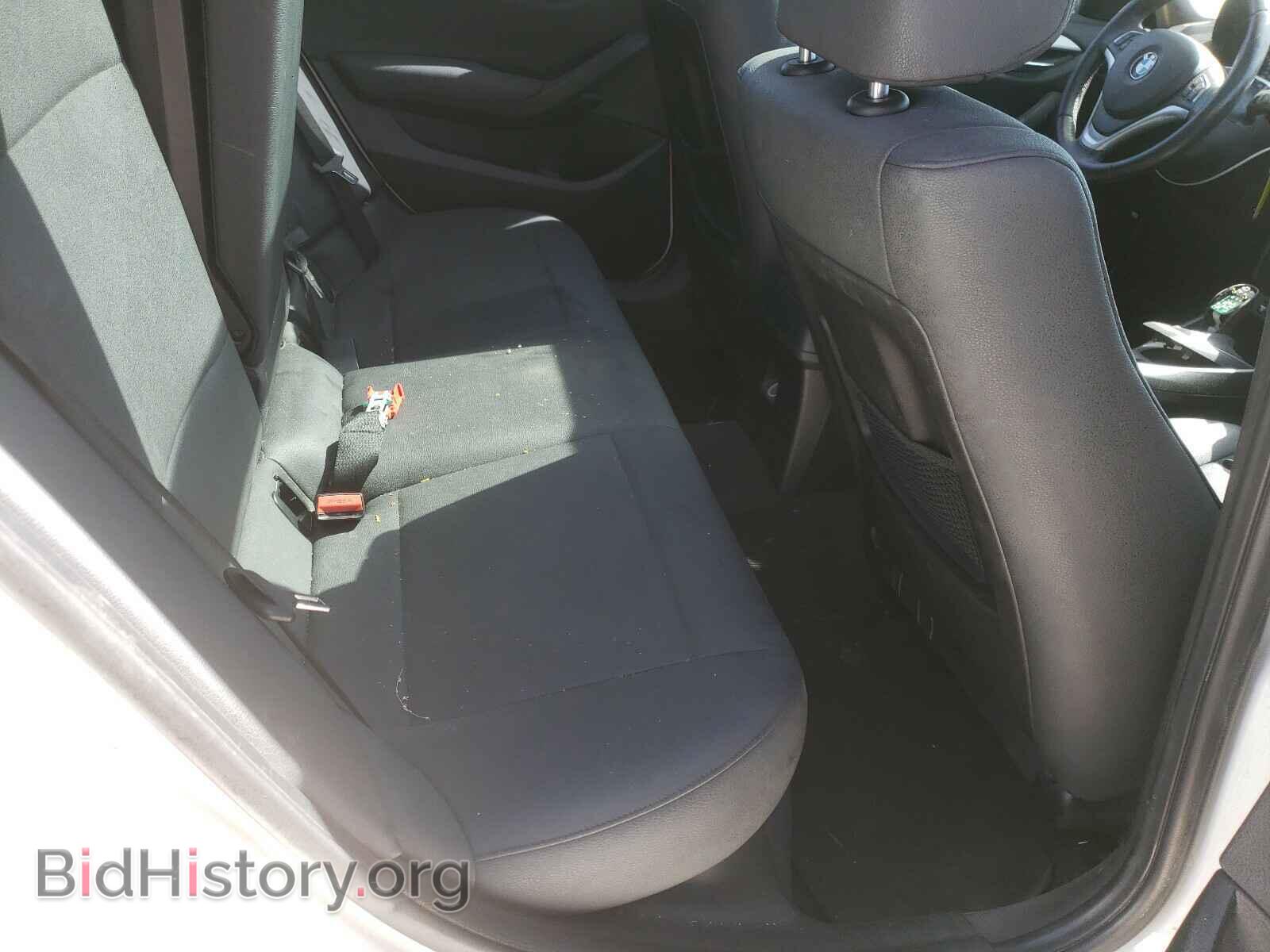 2015 BMW X1 - VIN: WBAVM1C56FV315319 - Фото 6