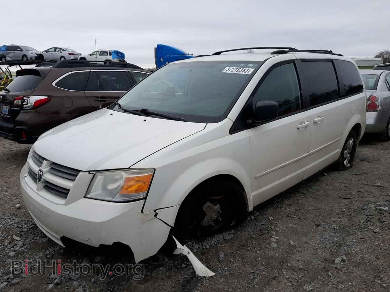 Photo 2D4RN4DE0AR129677 - DODGE CARAVAN 2010