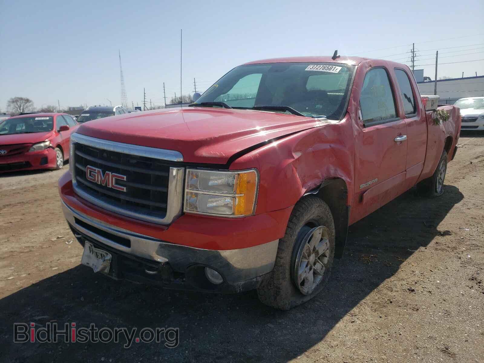 2010 GMC SIERRA - VIN: 1GTSKVE35AZ152923 - Фото 2