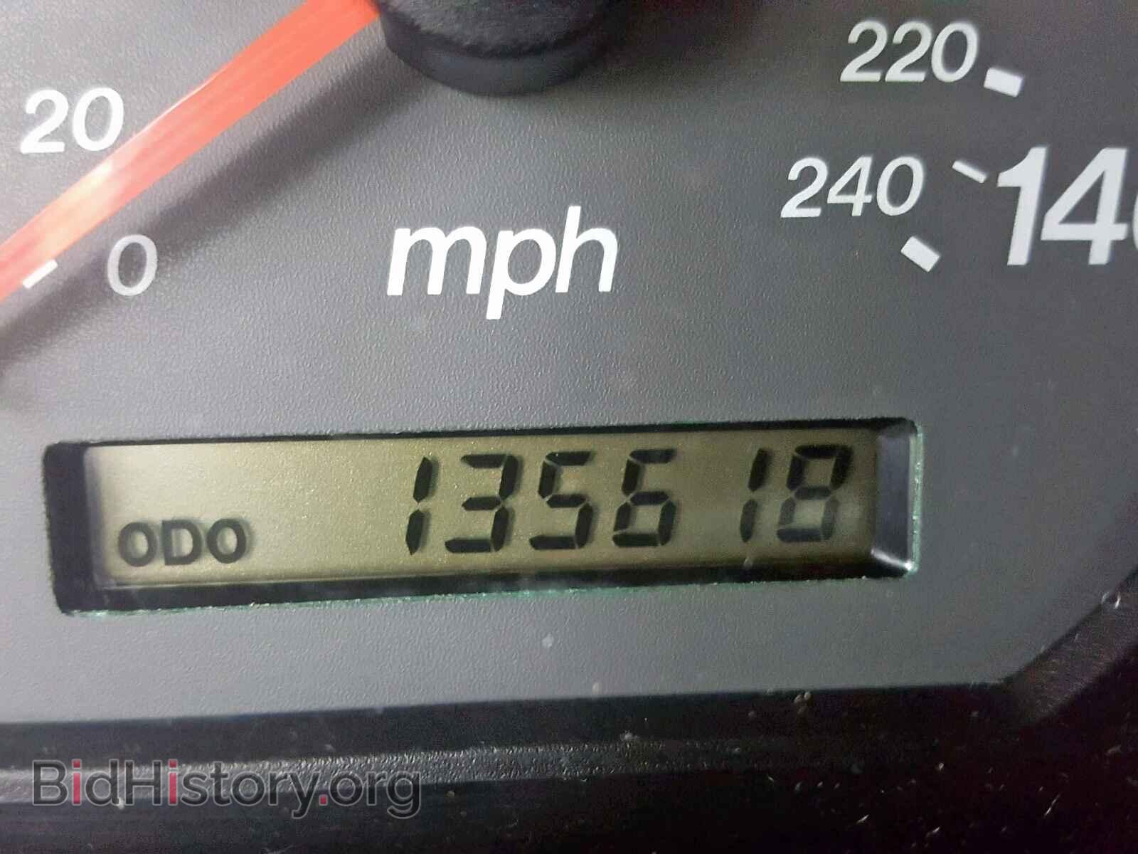 2000 MAZDA 626 - VIN: 1YVGF22C7Y5152222 - Фото 8