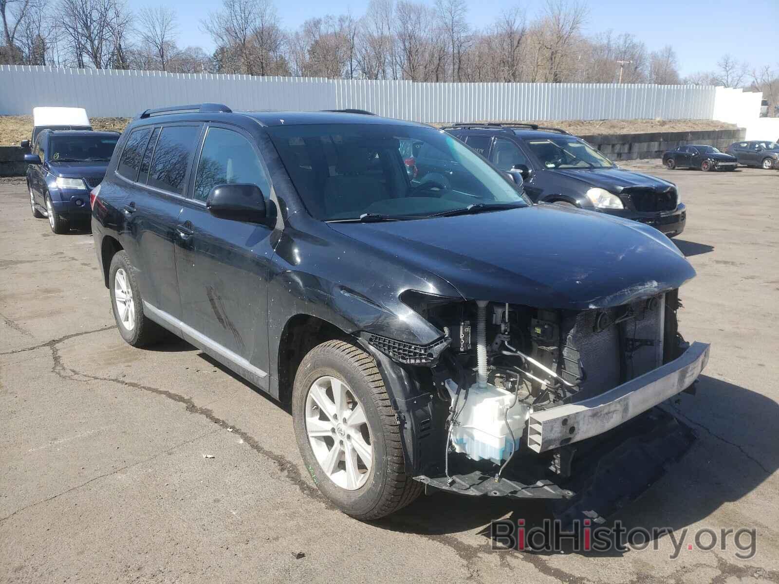 Фотография 5TDBK3EH3DS271981 - TOYOTA HIGHLANDER 2013