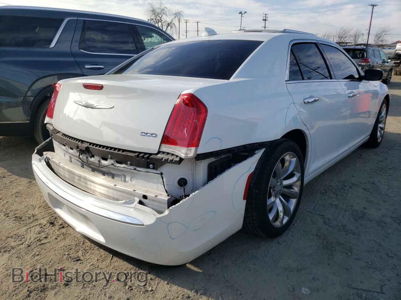 2020 CHRYSLER 300 - VIN: 2C3CCAEG9LH141833 - Фото 4
