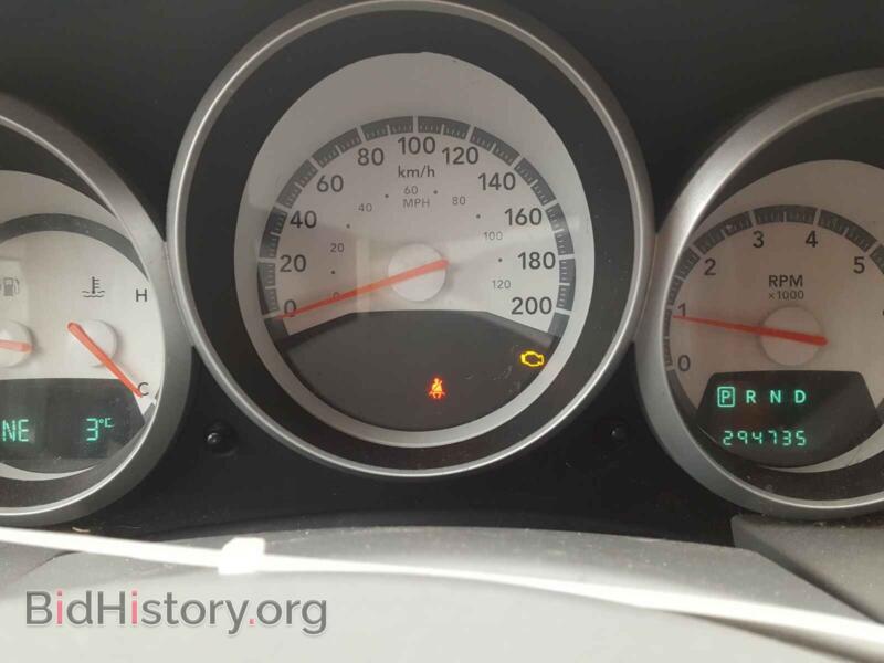 2009 Dodge CARAVAN (VIN 2D8HN44E19R505230) — photo 8 of 10