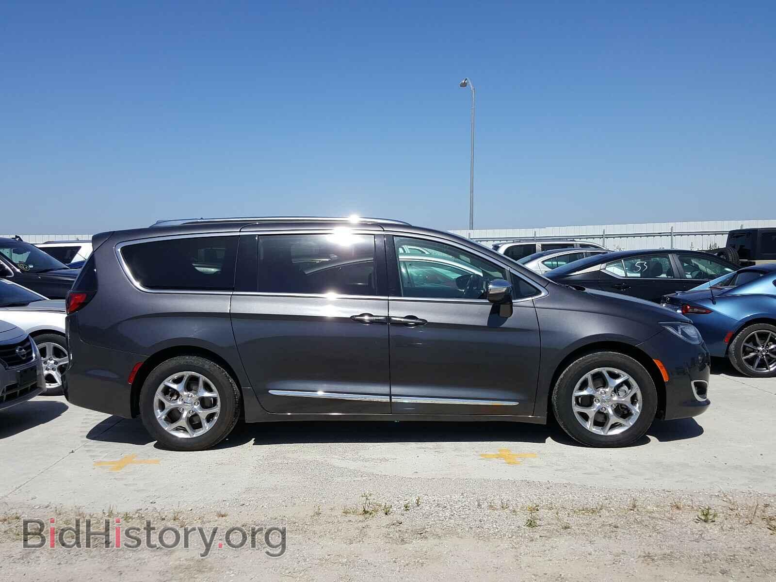 2019 CHRYSLER PACIFICA - VIN: 2C4RC1GG3KR552334 - Photo 9