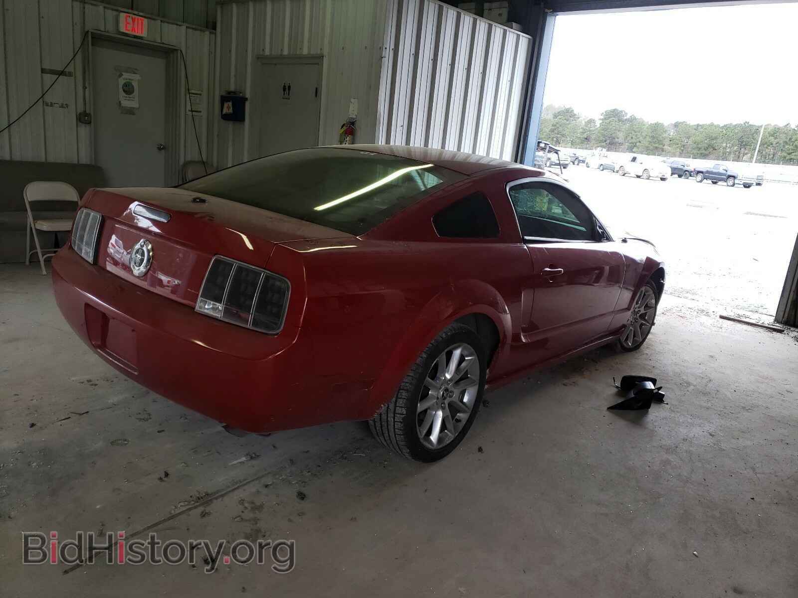 2007 FORD MUSTANG - VIN: 1ZVFT80N575370107 - Фото 4