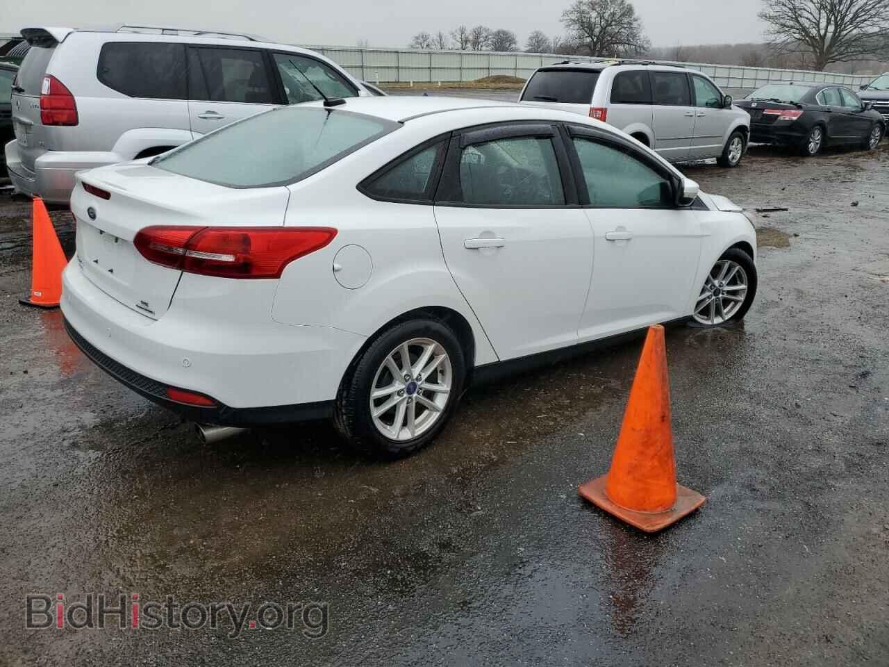 2016 FORD FOCUS - VIN: 1FADP3F28GL383594 - Фото 3