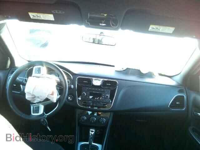 2013 CHRYSLER 200 - VIN: 1C3CCBBB8DN718620 - Фото 9