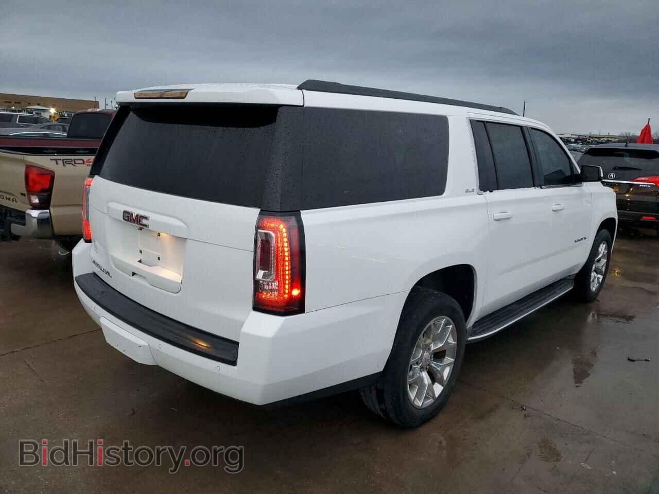 2016 GMC YUKON - VIN: 1GKS1FKC4GR126775 - Фото 3