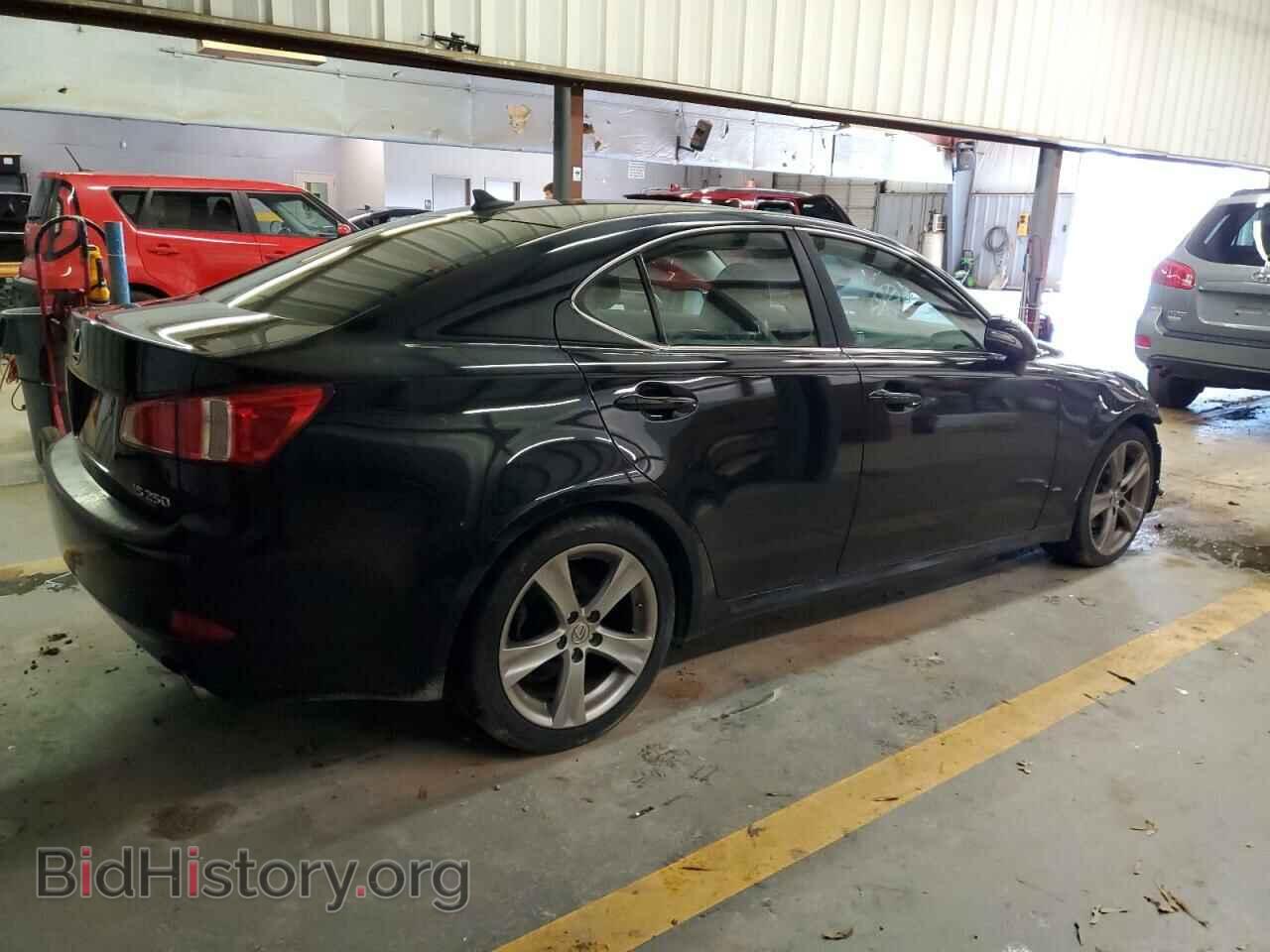 2011 LEXUS IS - VIN: JTHBF5C24B5135195 - Photo 3