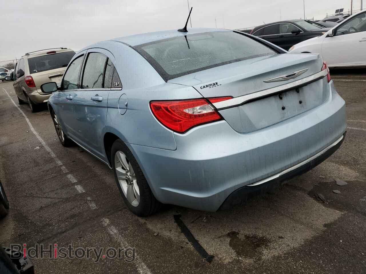 2012 CHRYSLER 200 - VIN: 1C3CCBBBXCN178380 - Фото 2