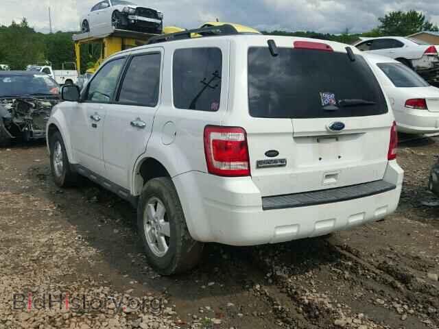 2011 FORD ESCAPE - VIN: 1FMCU0D75BKB74741 - Фото 3