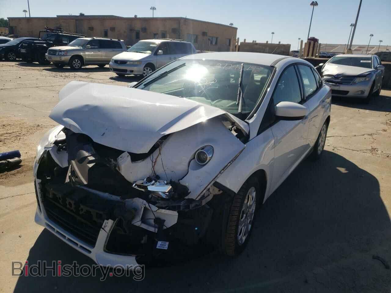 2012 FORD FOCUS - VIN: 1FAHP3F22CL375101 - Photo 2
