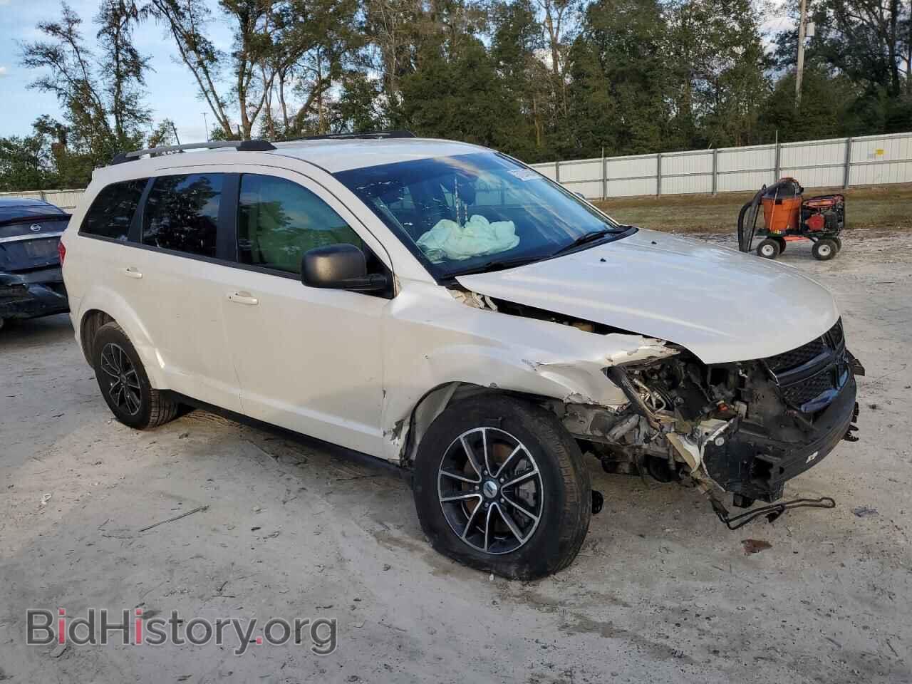 2018 DODGE JOURNEY - VIN: 3C4PDCAB2JT474802 - Фото 4