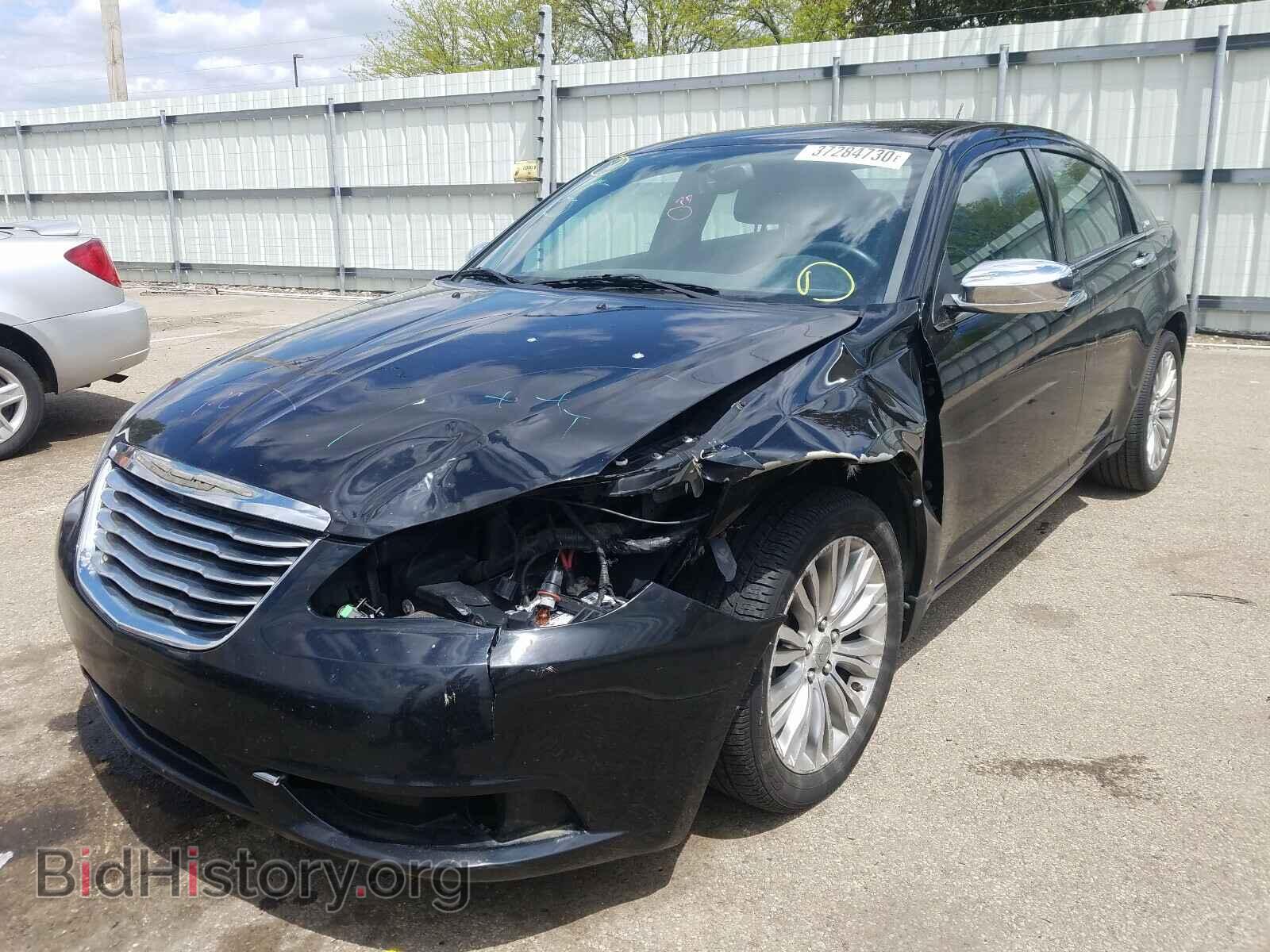 2012 CHRYSLER 200 - VIN: 1C3CCBCG3CN326234 - Фото 2
