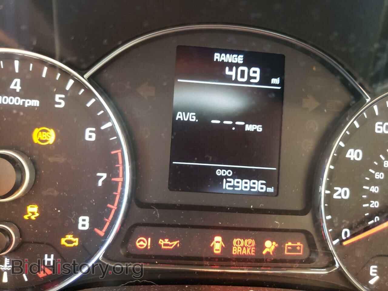 2017 KIA FORTE - VIN: 3KPFK4A74HE138540 - Photo 8