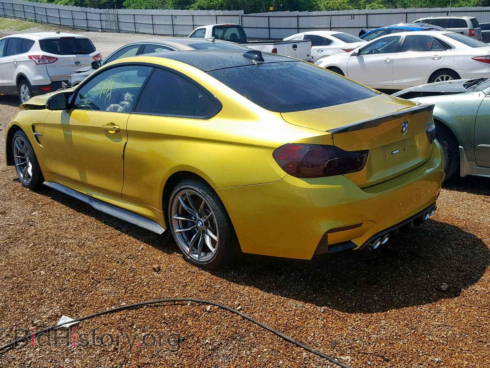 2015 BMW M4 - VIN: WBS3R9C56FK335042 - Фото 3