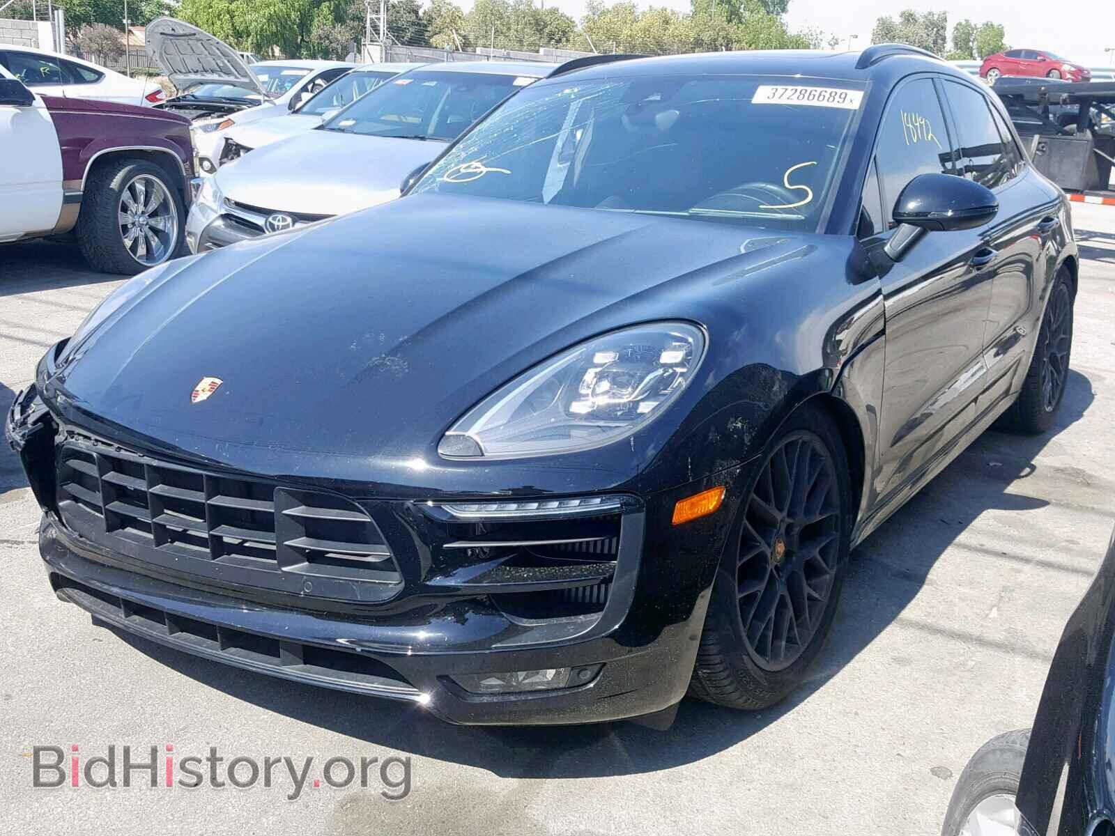 2018 PORSCHE MACAN GTS - VIN: WP1AG2A50JLB63977 - Фото 2