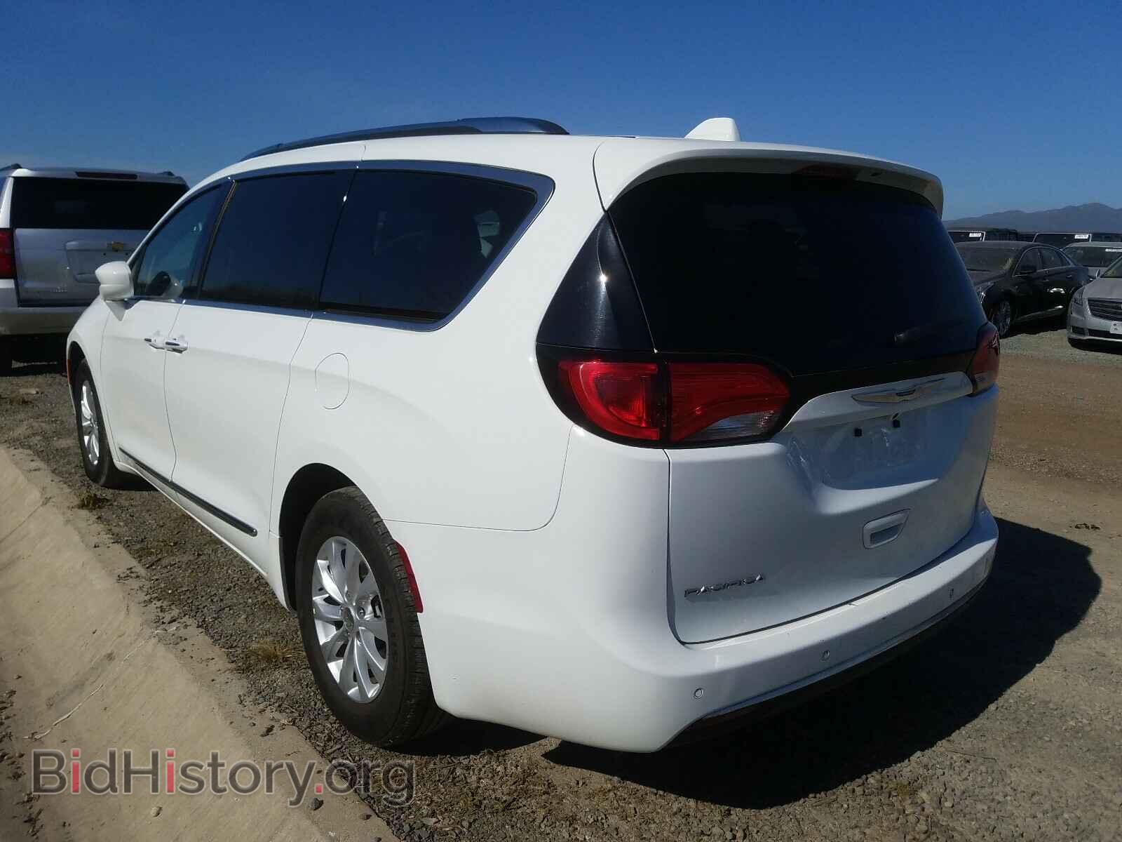 2019 CHRYSLER PACIFICA - VIN: 2C4RC1BG5KR561463 - Фото 3
