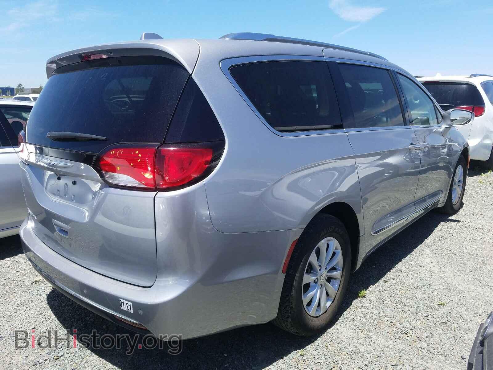 2019 CHRYSLER PACIFICA - VIN: 2C4RC1BG8KR554751 - Photo 4